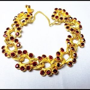 Vintage bracelet gold tone safety chain